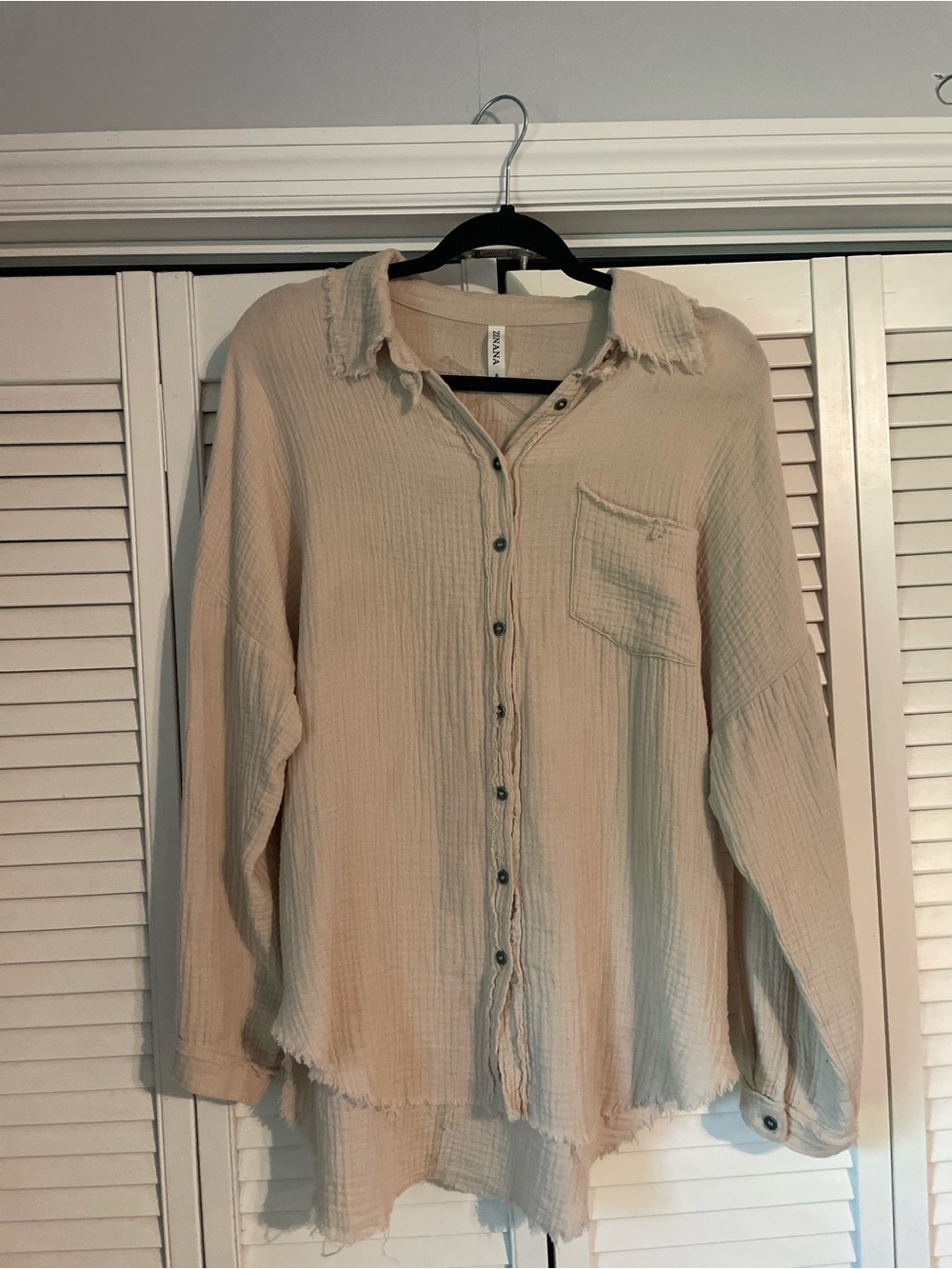 Light Beige Button-Front women’s Shirt - Casual Textured Cotton